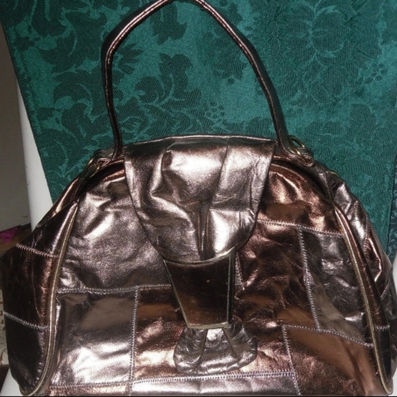 PURSE. PARIS OF NEW YORK. VINTAGE. METALLICS - Picture 4 of 5